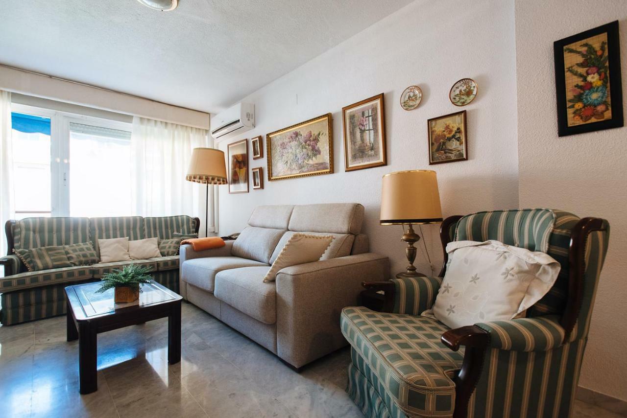 Ferienwohnung Luminoso Piso Nervion Sevilla Exterior foto